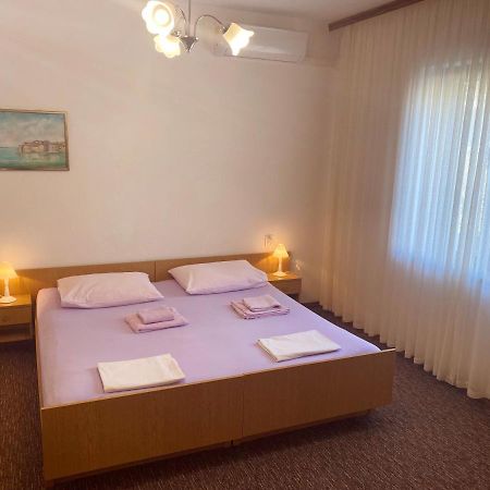 Rooms Nada Senj  Eksteriør billede