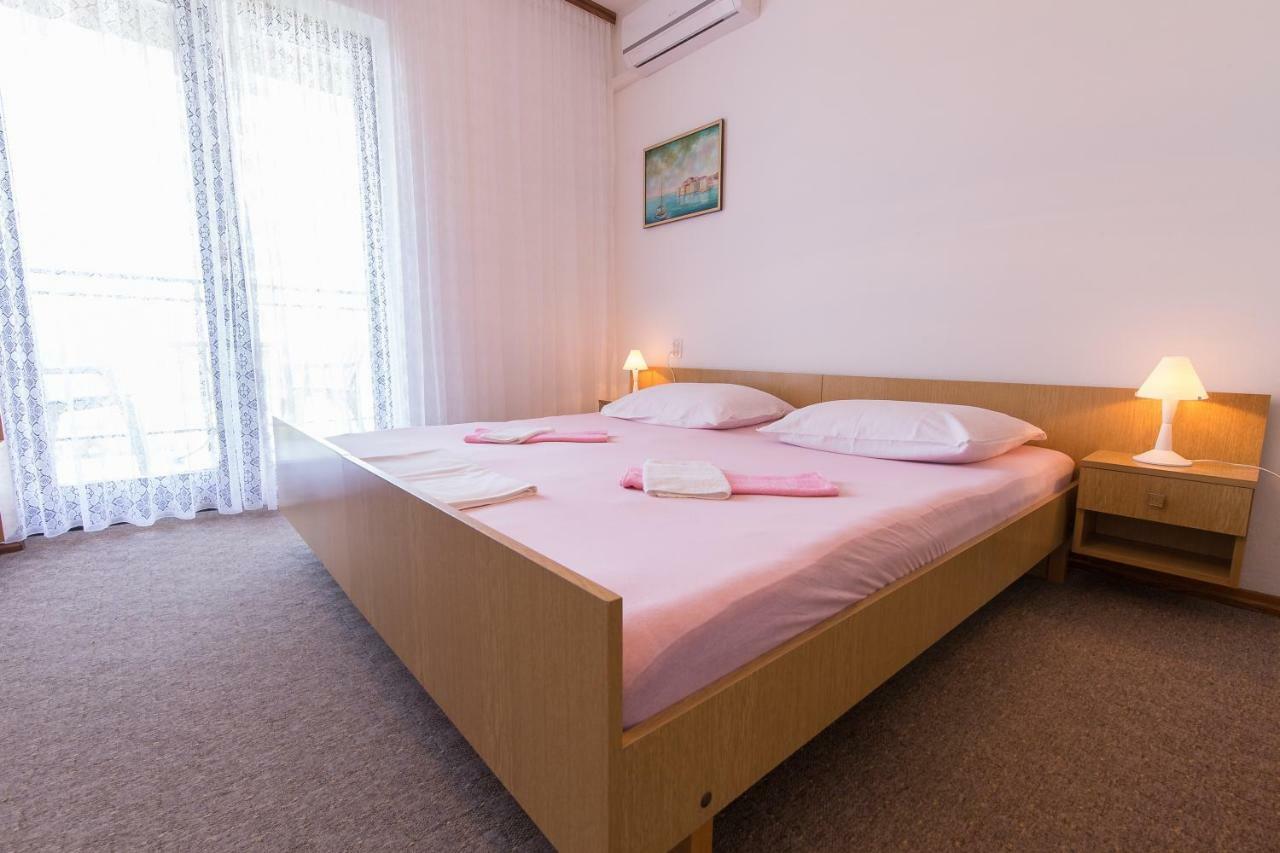 Rooms Nada Senj  Eksteriør billede